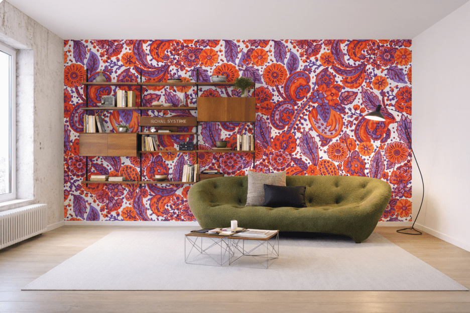 Vibrant Paisley Swirl